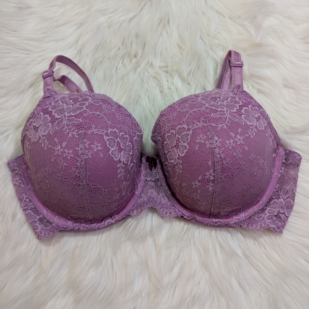 Victoria's Secret Lace Dream Angels Lined Demi Bra in 38D